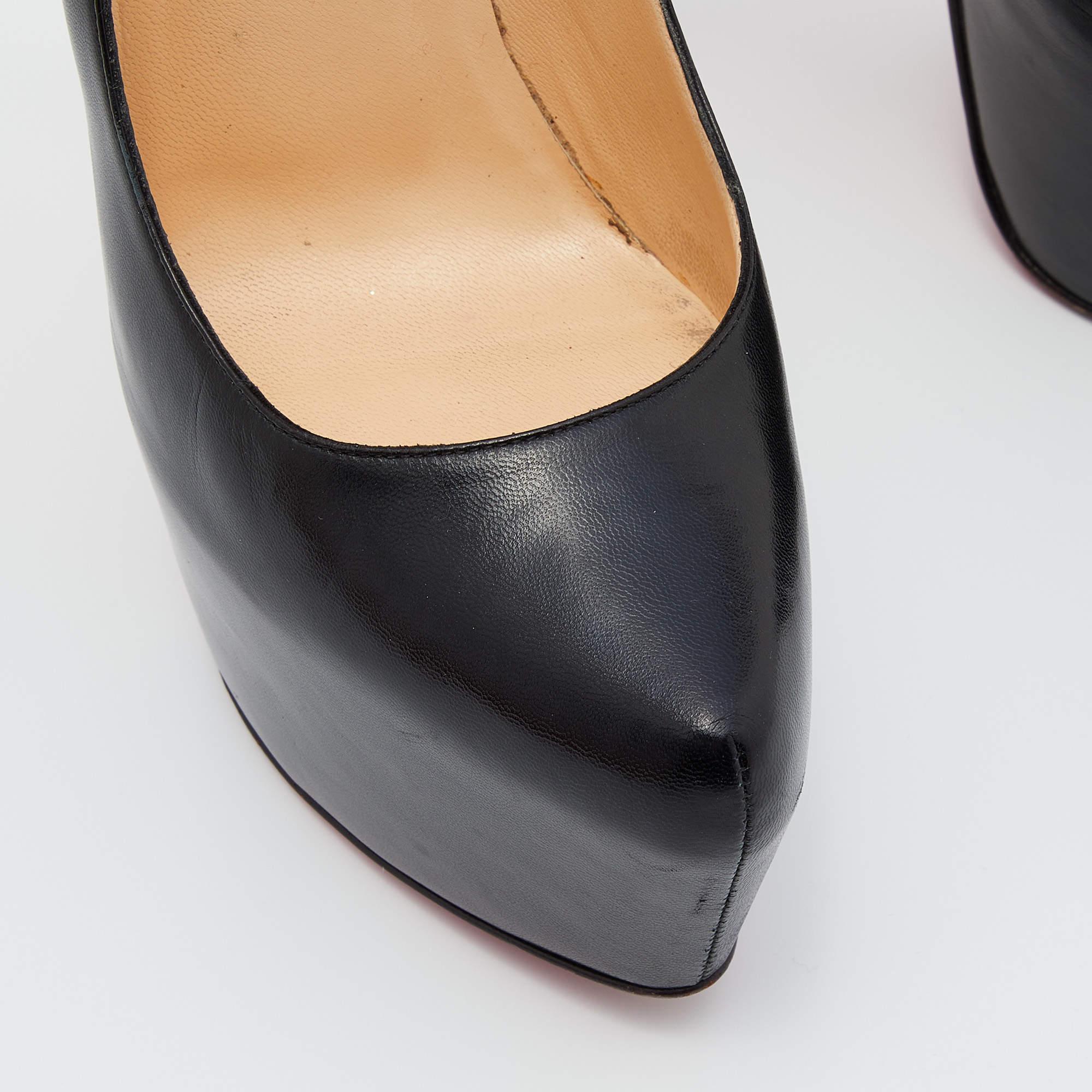 Christian Louboutin Black Leather Daffodile Pumps Size 38.5 For Sale 3