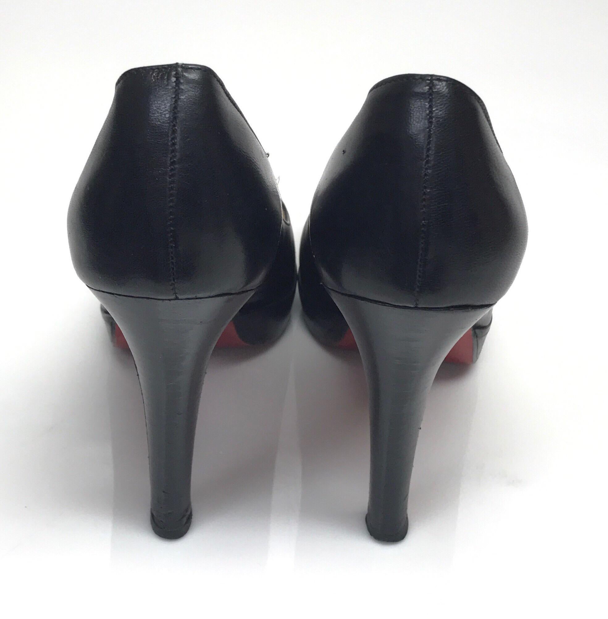 Christian Louboutin Black Leather High Heel-39 In Good Condition In West Palm Beach, FL