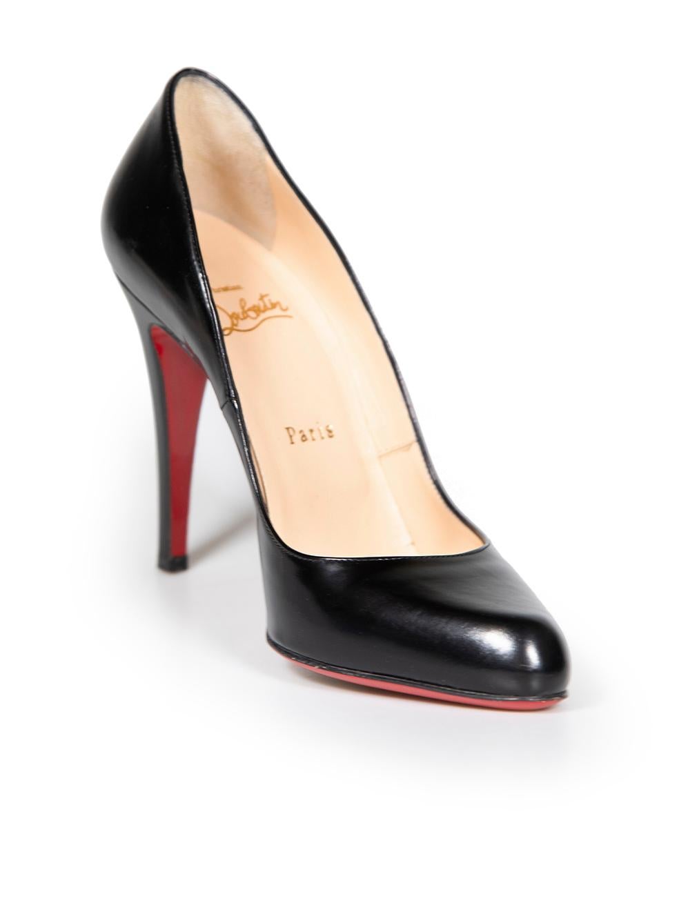 CONDITION is Good. Minor wear to heels is evident. Light wear to the uppers with a couple of small scratches found on the quarters and heels. There is noticeable abrasion through the outsoles on this used Christian Louboutin designer resale item.
 
