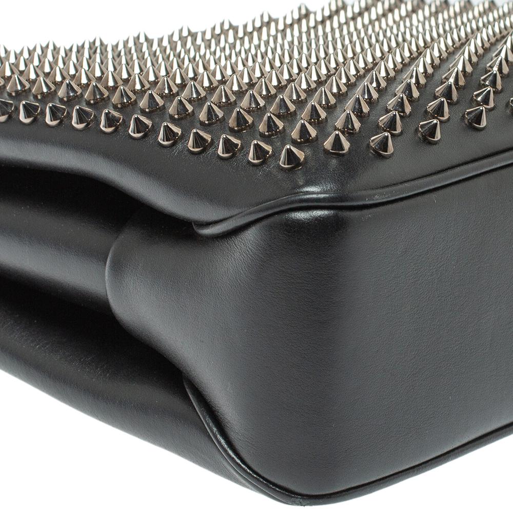Christian Louboutin Große Triloubi Umhängetasche aus schwarzem Leder mit Stacheln 1