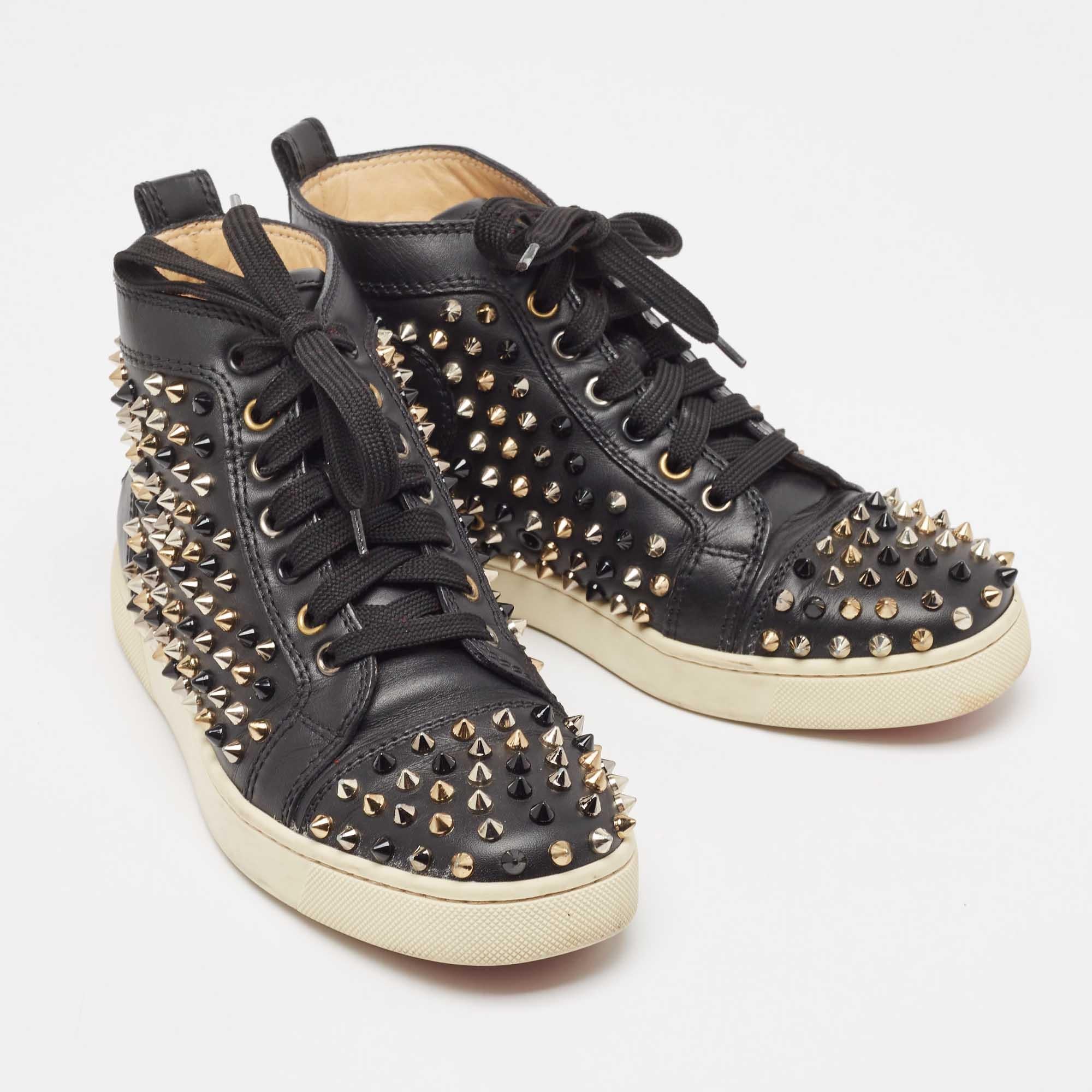 Christian Louboutin Schwarze Louis Spikes Turnschuhe aus Leder Größe 37,5 Damen