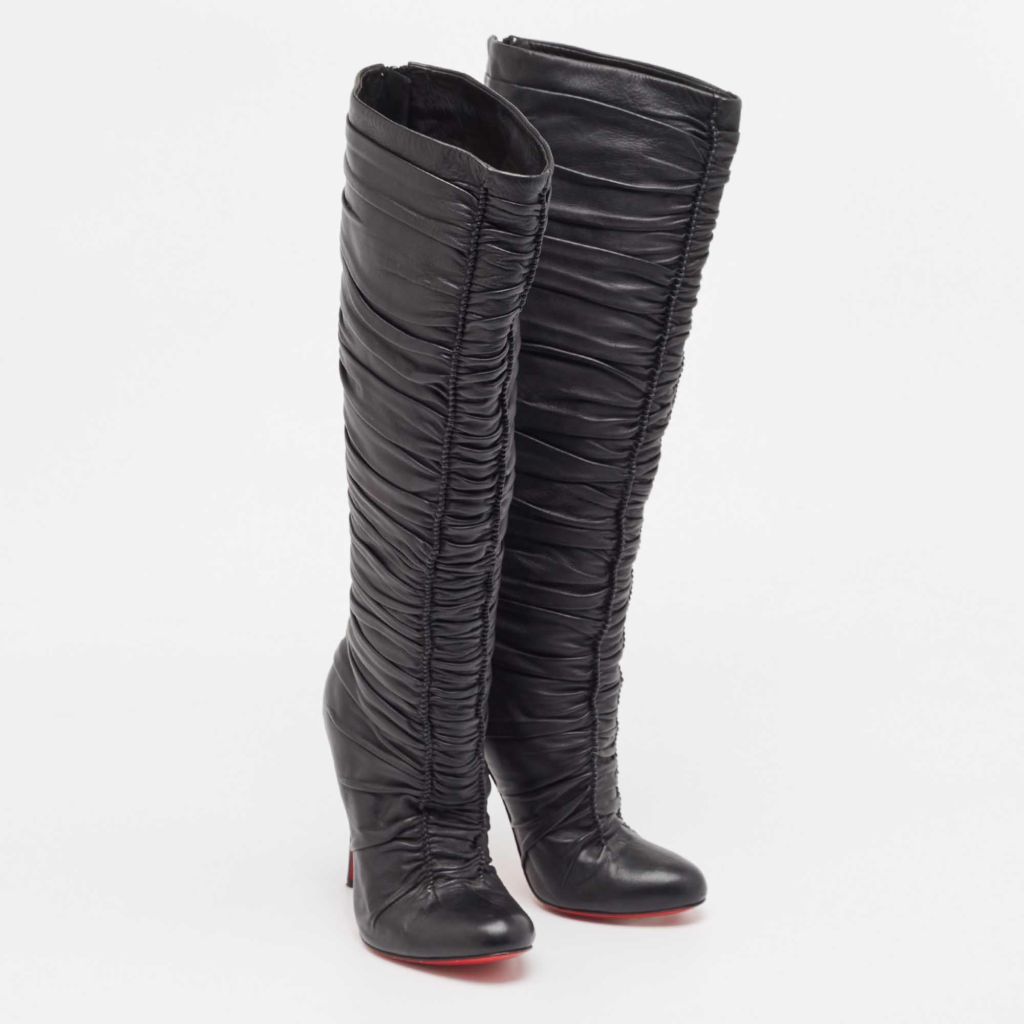 Christian Louboutin Black Leather Mervillon Knee Boots Size 37 In Good Condition In Dubai, Al Qouz 2