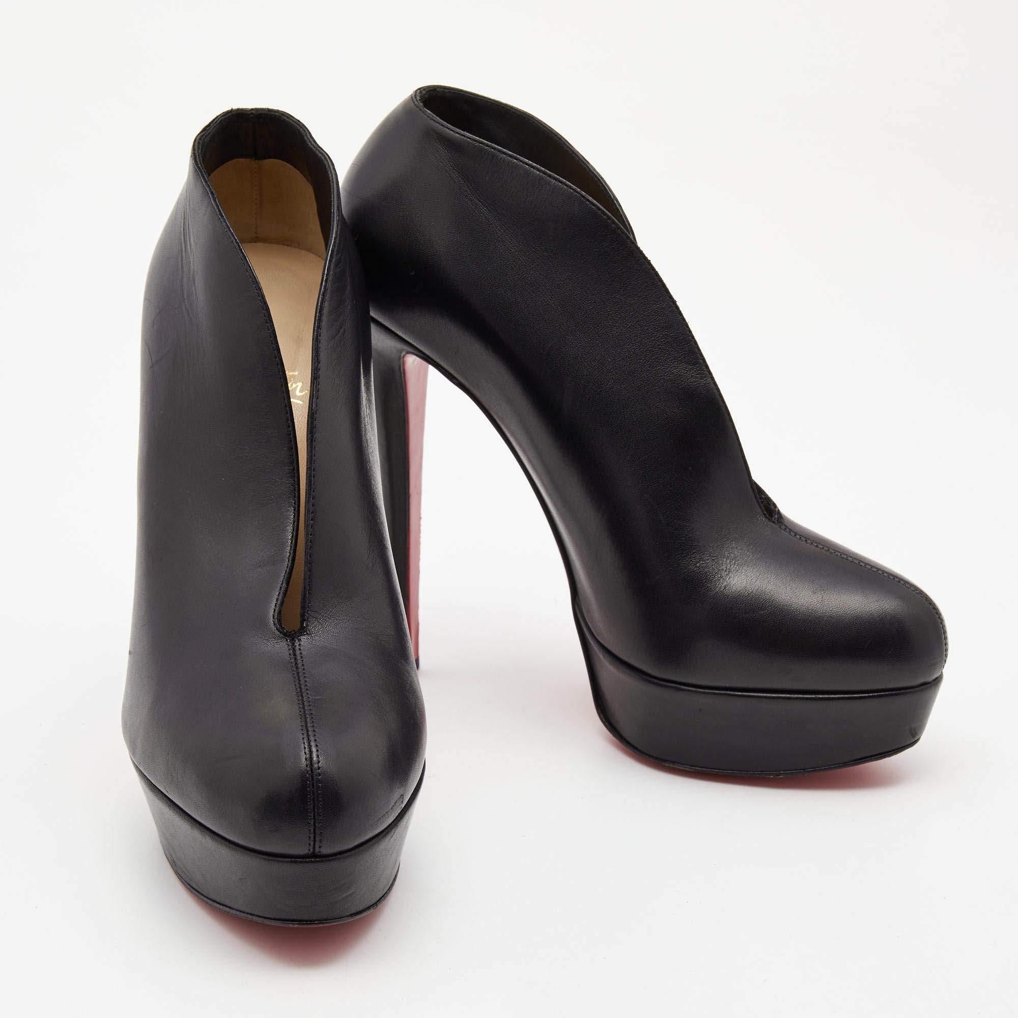 Christian Louboutin Black Leather Miss Fast Plato Platform Ankle Booties Size 38 In Good Condition For Sale In Dubai, Al Qouz 2