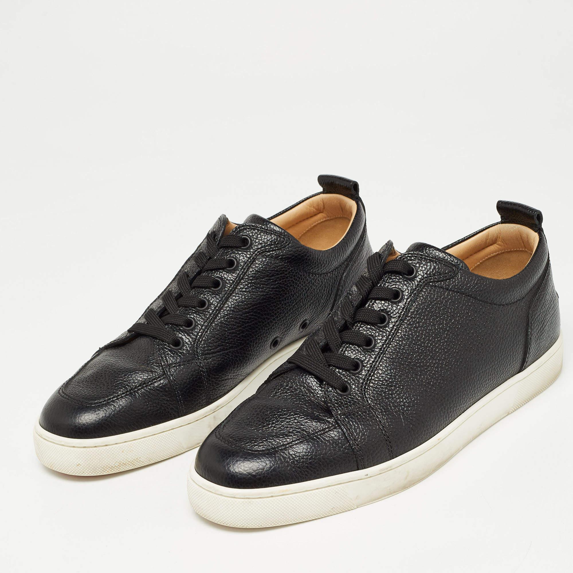 Step into fashion-forward luxury with these Christian Louboutin sneakers. These Orlato sneakers offer a harmonious blend of style and comfort, perfect for those who demand sophistication in every step.

