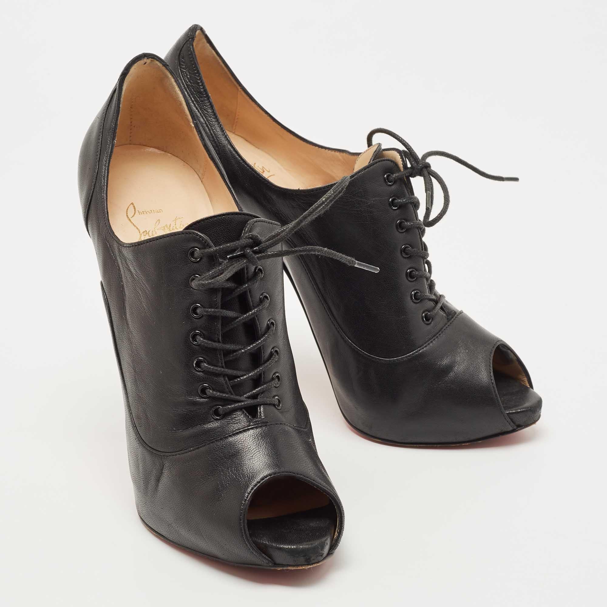 Christian Louboutin Black Leather Peep Toe Lace Up Booties Size 38.5 In Good Condition In Dubai, Al Qouz 2