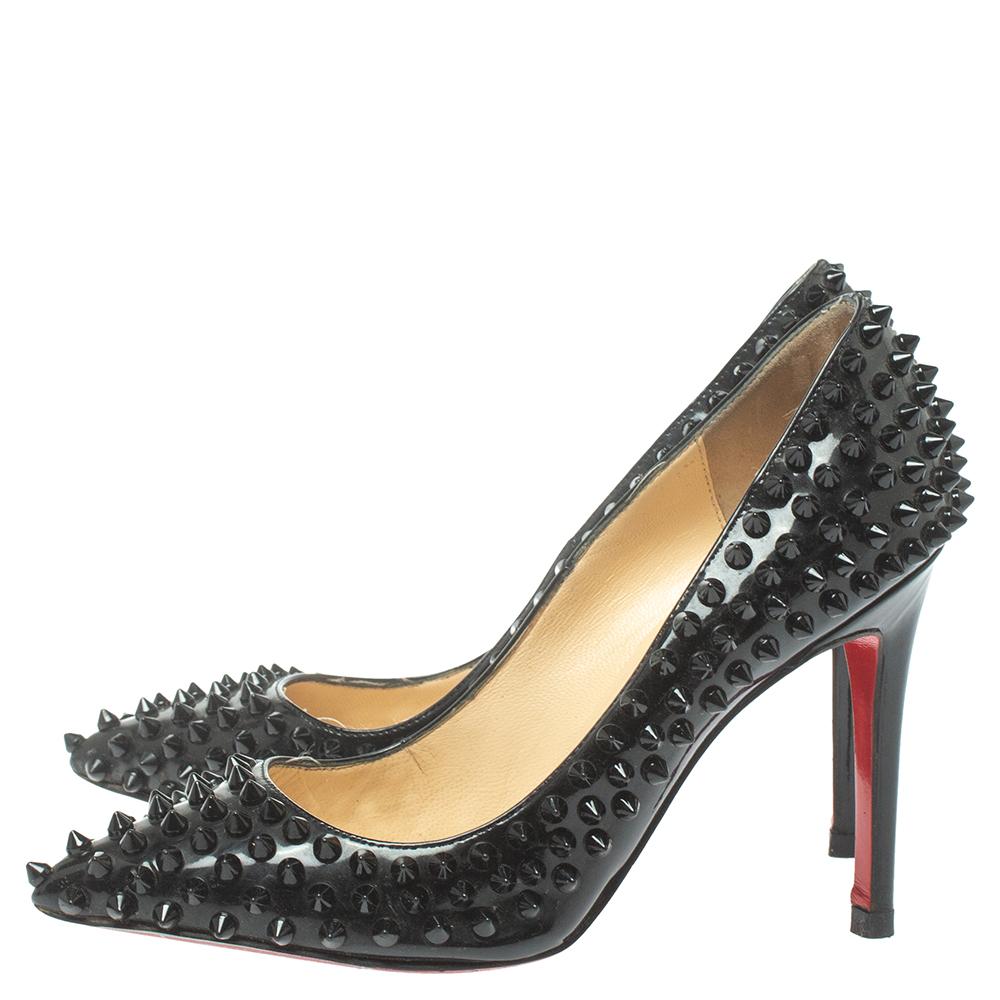 pumps with spikes