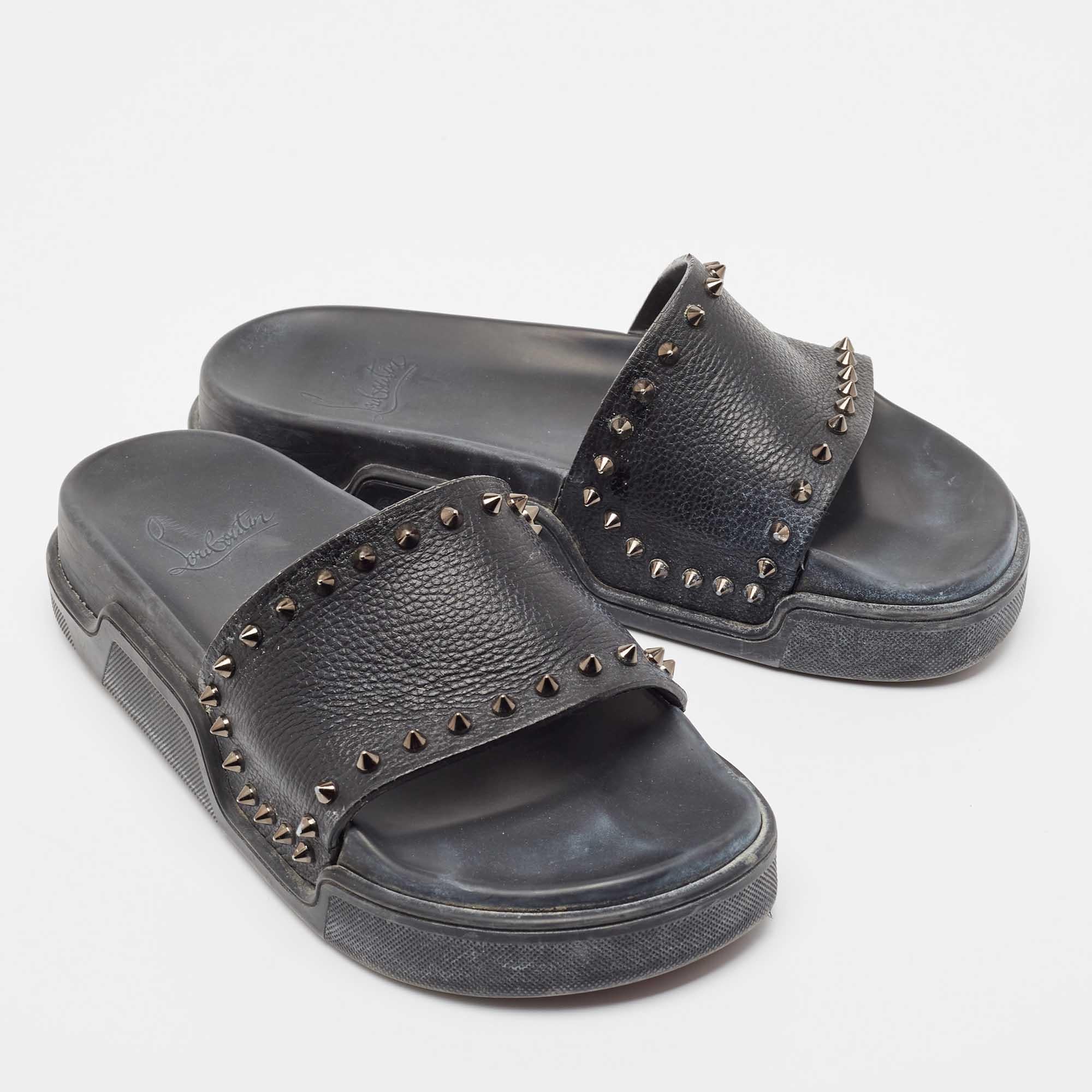 Christian Louboutin Schwarze Leder-Pool- Fun Slides aus Leder Größe 41 Damen