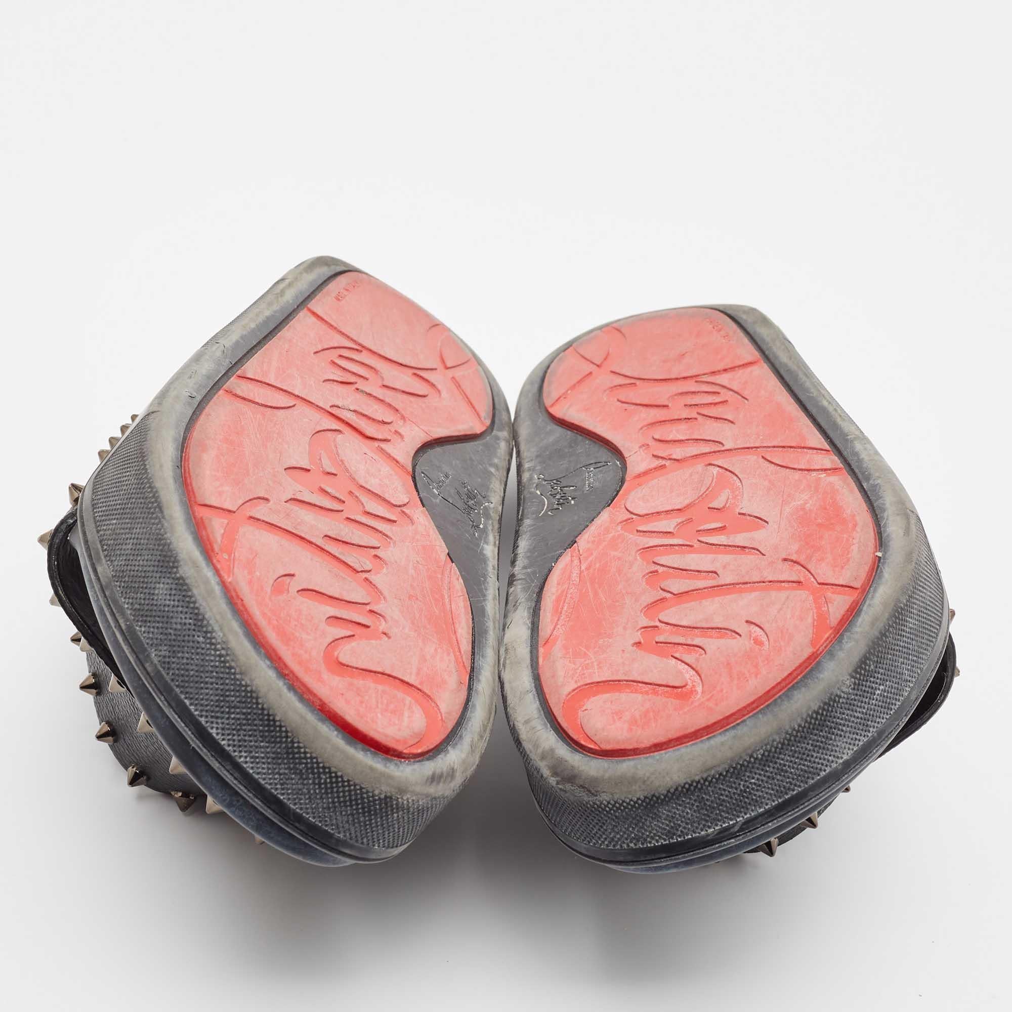 Christian Louboutin Schwarze Leder-Pool- Fun Slides aus Leder Größe 41 2