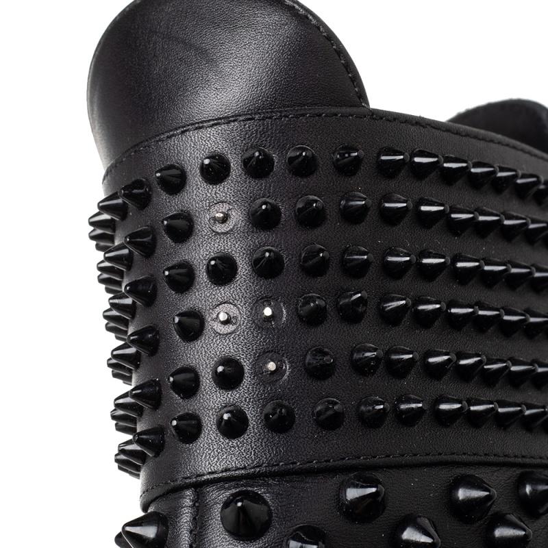 Christian Louboutin Black Leather Praguoise Ankle Length Boots Size 36.5 In Good Condition In Dubai, Al Qouz 2