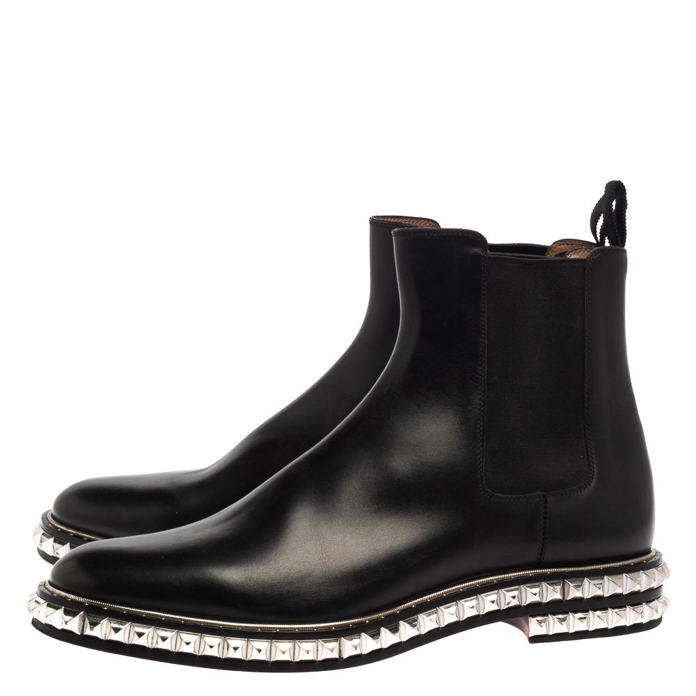 Christian Louboutin Schwarze Chelsea-Stiefeletten aus Leder mit River- Nieten Größe 44 1
