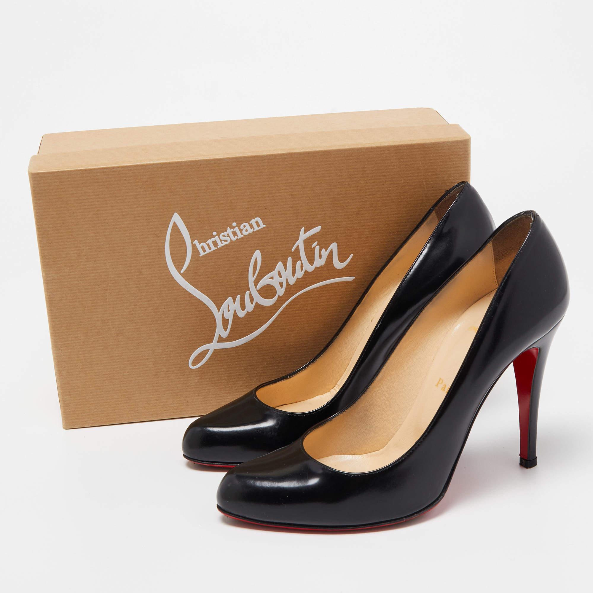 Christian Louboutin Black Leather Simple Pointed Toe Pumps Size 39.5 For Sale 3