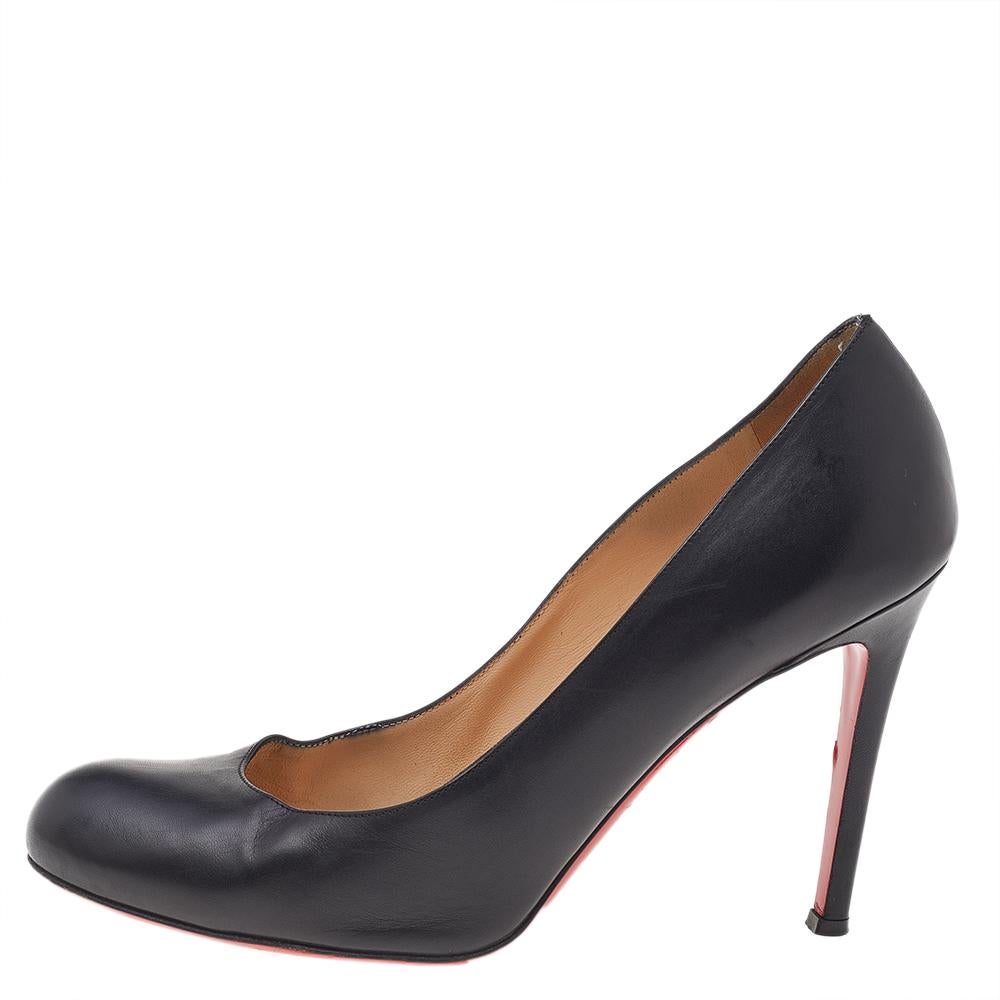Christian Louboutin Black Leather Simple Pumps Size 38.5 For Sale 3