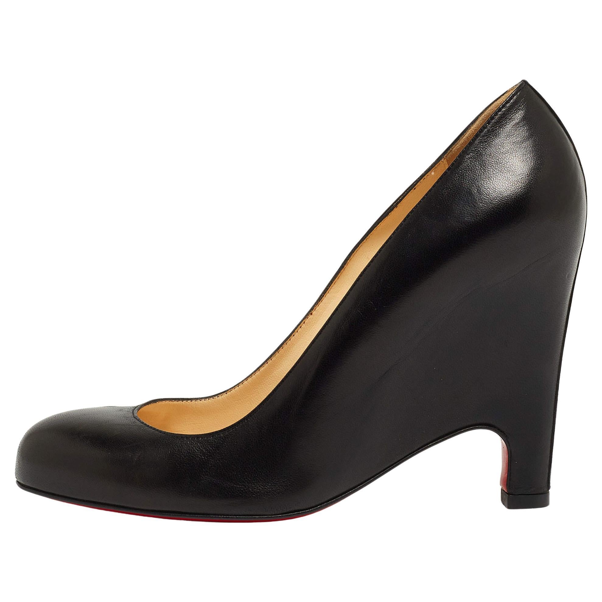 Christian Louboutin Black Leather Simple Wedge Pumps Size 38.5 For Sale