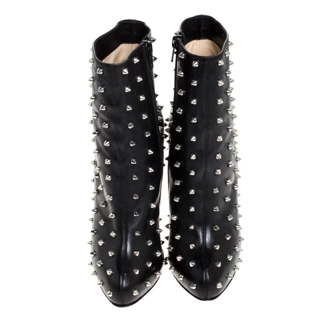 Christian Louboutin Black Leather Spike Metal Heel Ankle Boots Size 38 In Good Condition In Dubai, Al Qouz 2