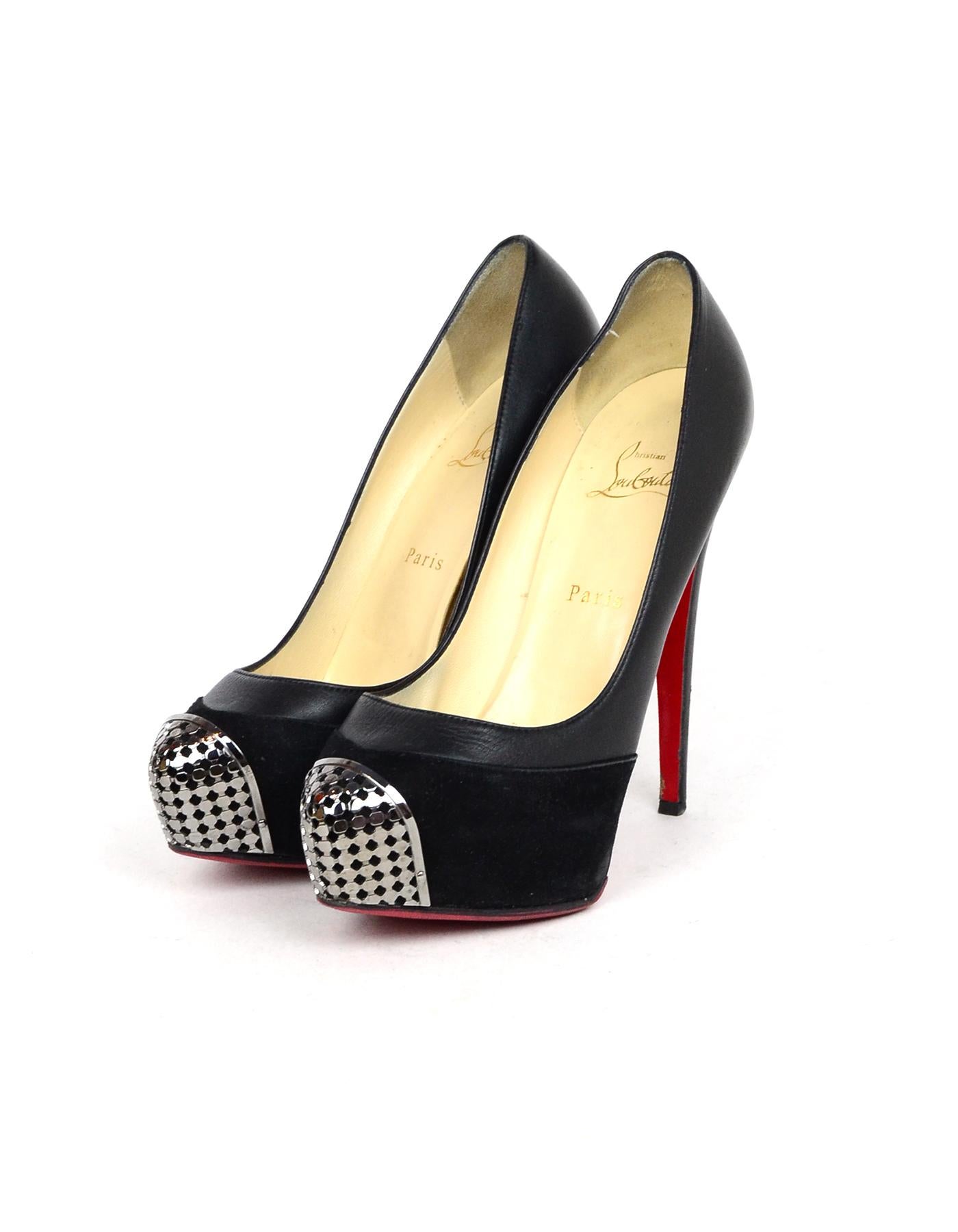 Christian Louboutin Black Leather/Suede Maggie 160 Pump VIP Chain Sz 38.5 In Excellent Condition In New York, NY