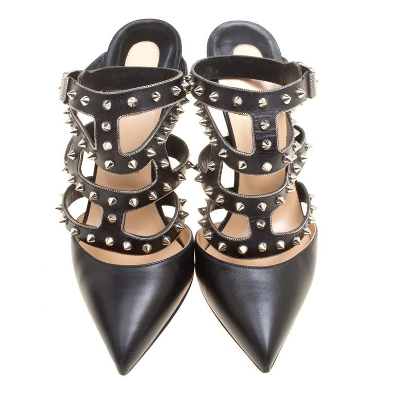 black strappy louboutin