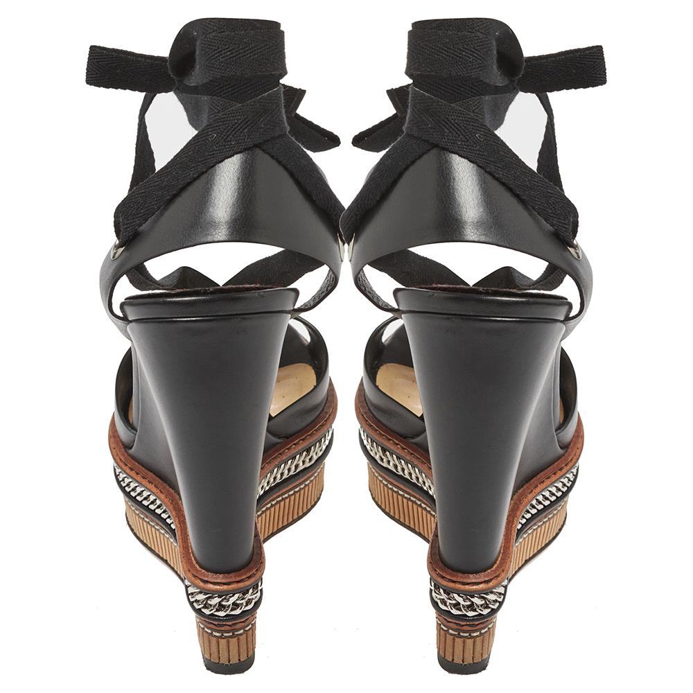 Christian Louboutin Black Leather Tribuli Wedge Sandals Size 40 In Good Condition In Dubai, Al Qouz 2