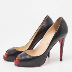 Christian Louboutin Black Leather Very Prive Pumps Size 40