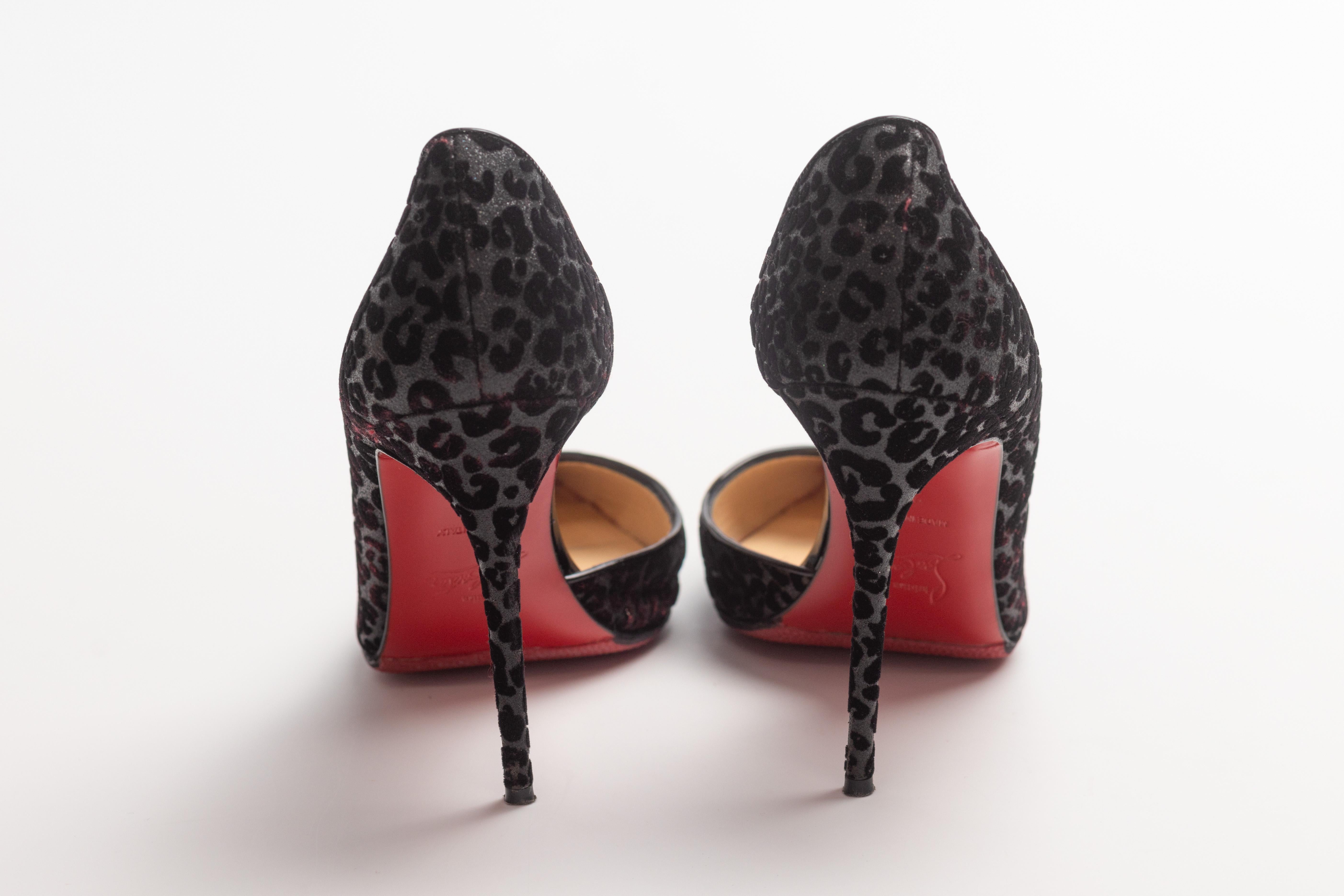 tacchi louboutin leopardati