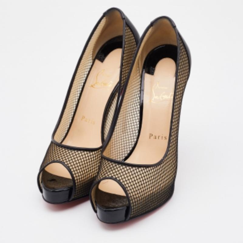 Christian Louboutin Escarpins à Plateforme Fetilo en Cuir et Maille Noir Taille 38 en vente 3