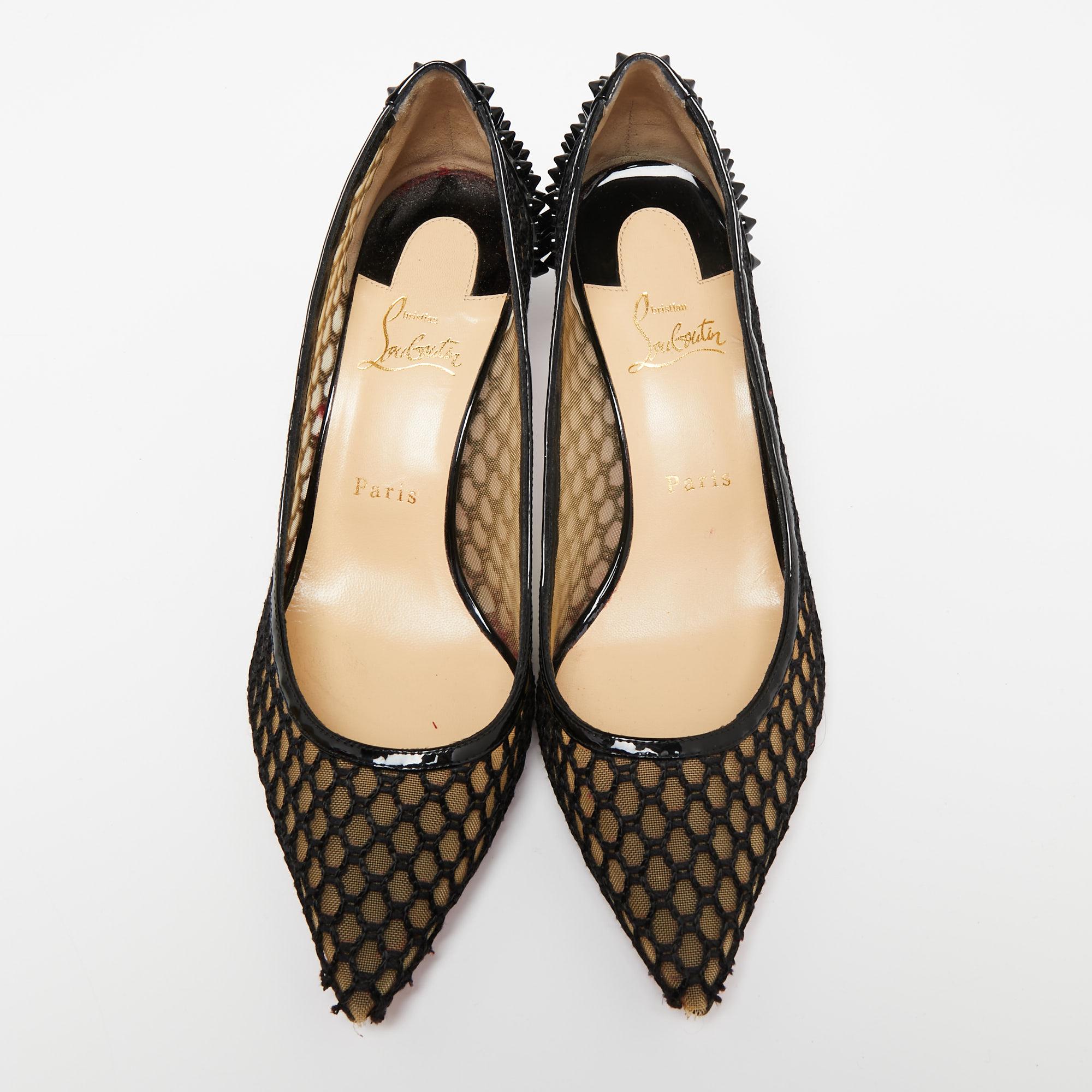 Christian Louboutin brings an element of class to your closet with these stunning Guni pumps. They are created using black mesh and patent leather on the exterior. They showcase pointed toes, slim heels, and a slip-on closure. Make a fashion