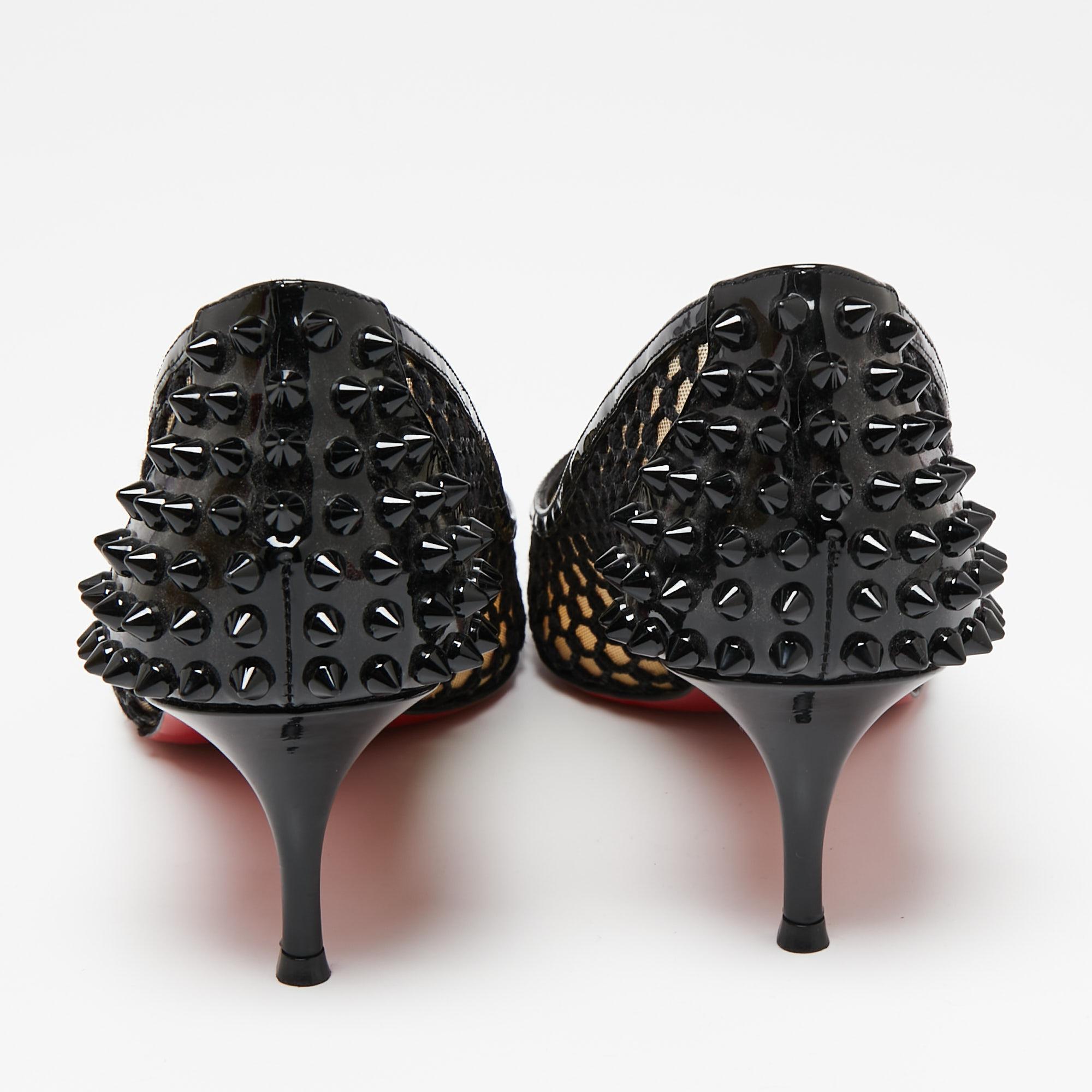 Christian Louboutin Black Mesh and Patent Leather Spike Guni Pumps Size 39.5 In Good Condition For Sale In Dubai, Al Qouz 2