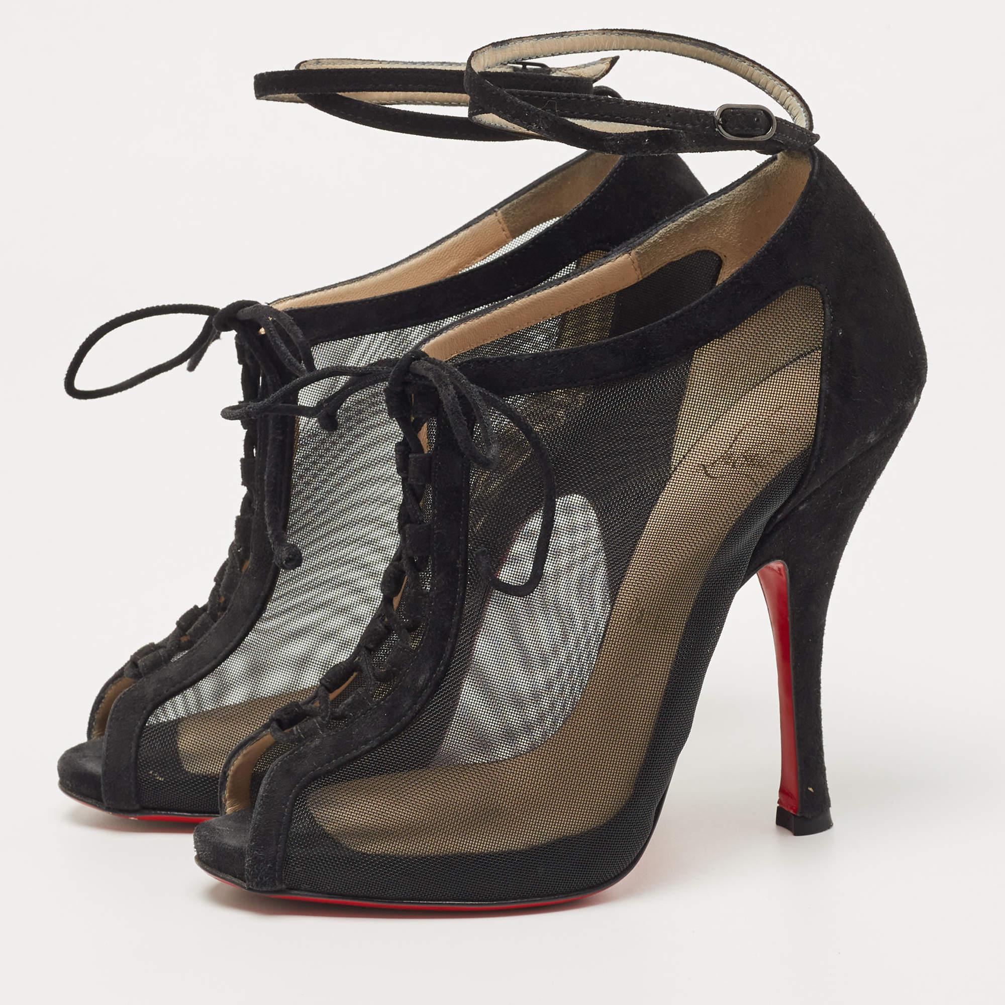 Christian Louboutin Black Mesh and Suede Abbesses Ankle Booties Size 36 In Good Condition For Sale In Dubai, Al Qouz 2