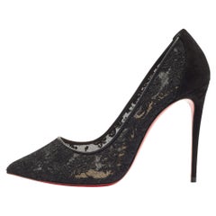 Christian Louboutin Schwarze Mesh und Wildleder Follies Pumps aus Mesh Größe 38,5