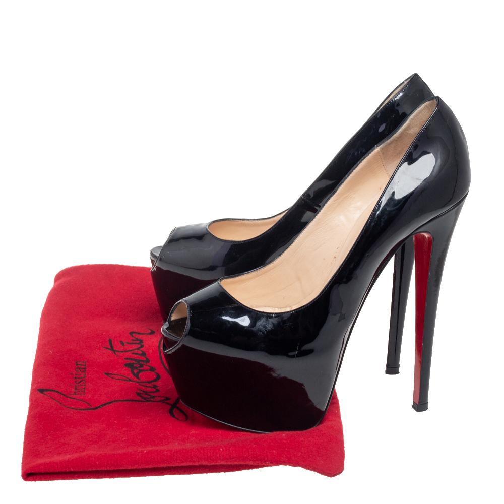 Take your love for Louboutins to new heights by adding this gorgeous pair to your collection. The pumps simply speak high fashion in every stitch and curve. The exteriors come made from patent leather and the pumps are finished with platforms, 15 cm