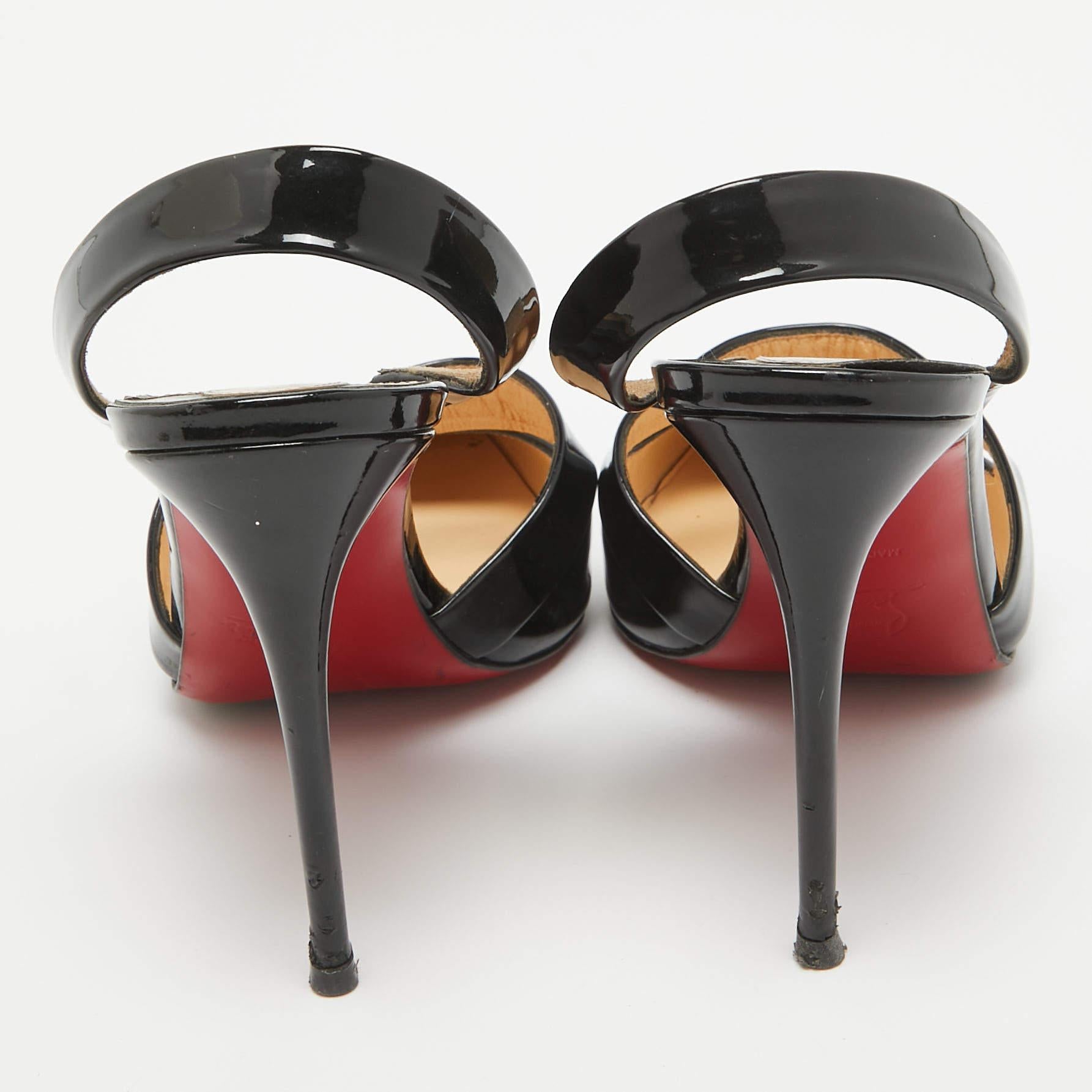 De las mujeres Christian Louboutin Bombas Actina Slingback de charol negro Talla 37.5 en venta