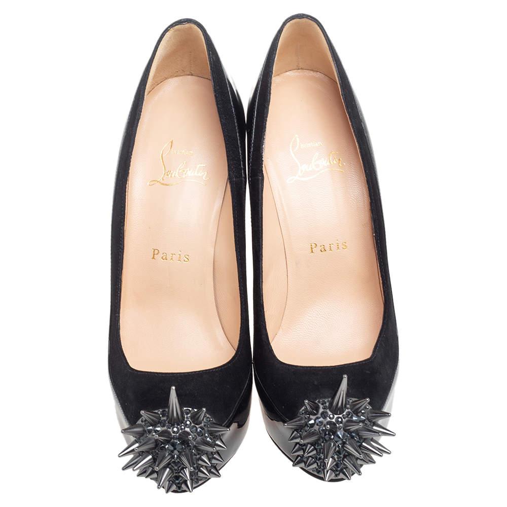 Christian Louboutin Black Patent Leather and Suede Asteroid Spikes Pumps Size 37 In Good Condition For Sale In Dubai, Al Qouz 2