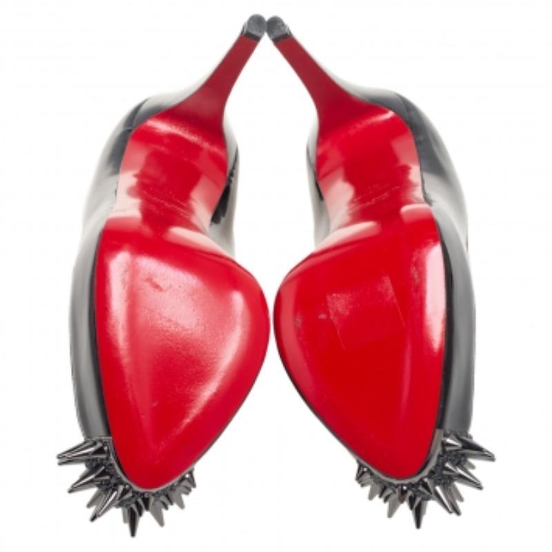 Donna Christian Louboutin Pumps in vernice nera e pelle scamosciata con punte di asteroide misura 37 in vendita