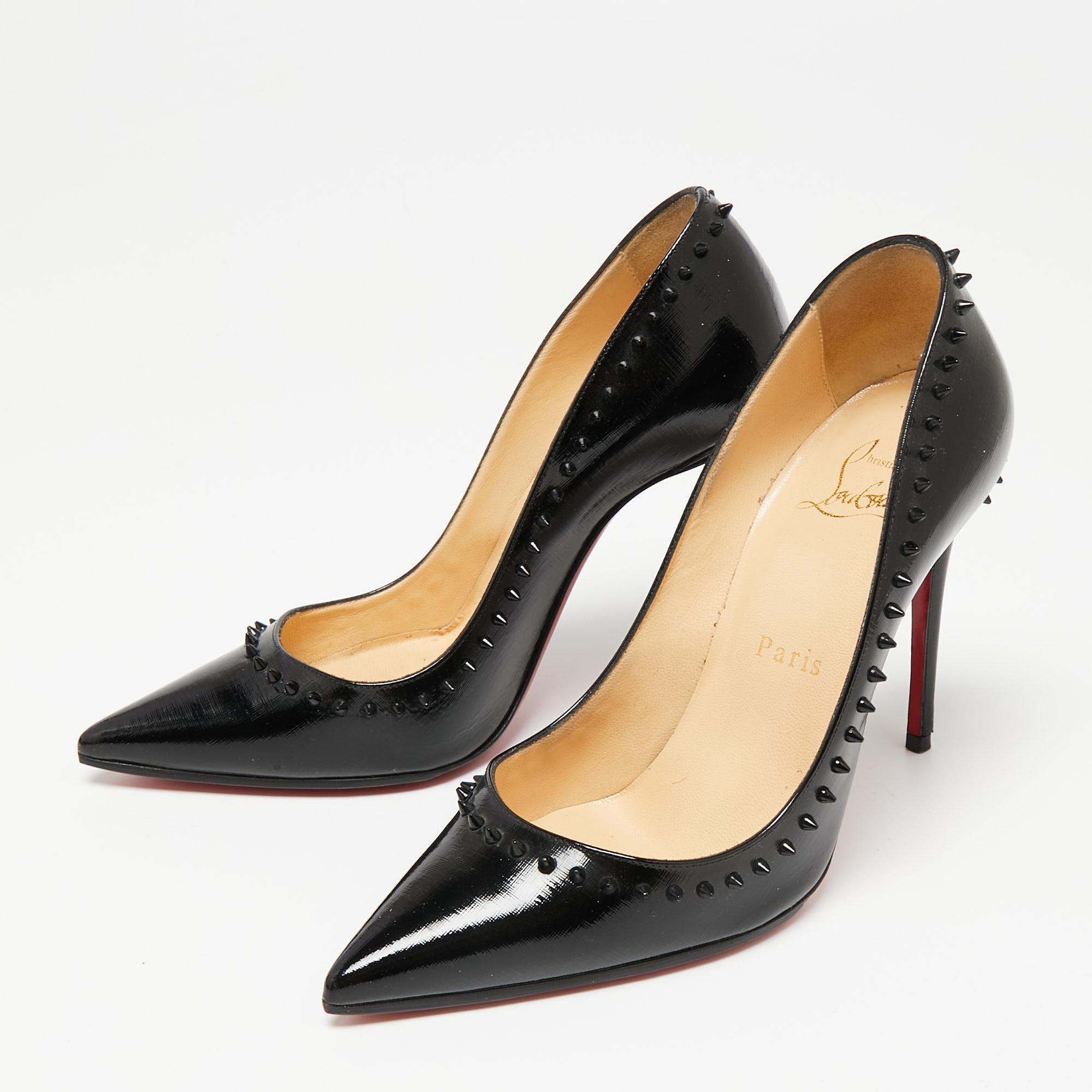 Christian Louboutin Black Patent Leather Anjalina Spike Pumps Size 35 In Good Condition In Dubai, Al Qouz 2
