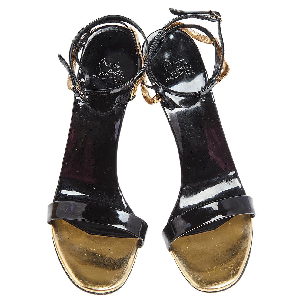 One of the most celebrated fashion houses, Christian Louboutin is known for its brilliant craftsmanship. Crafted from leather, the minimal silhouette will adorn your feet in the most beautiful way. Style them with cropped pants for a stylish
