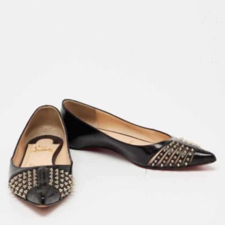 Noir Christian Louboutin Bareta Ballet Flats en cuir verni noir Taille 35 en vente