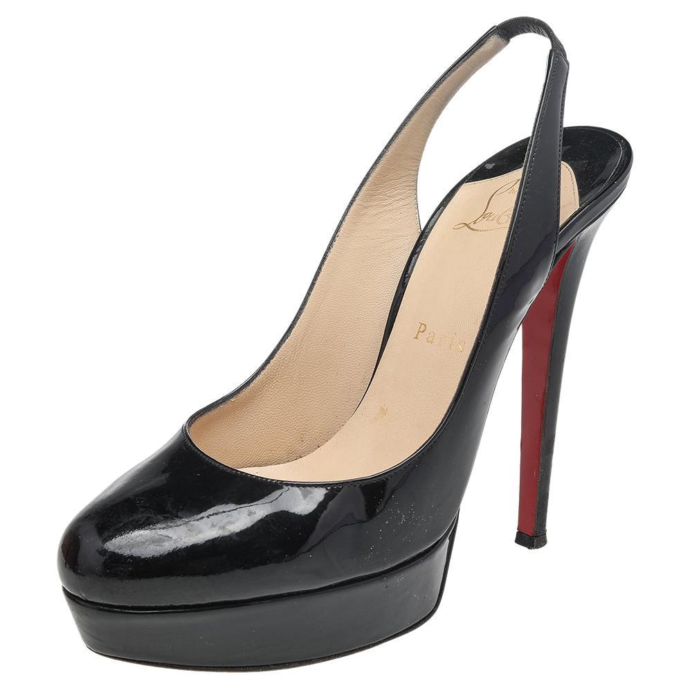 Christian Louboutin Black Patent Leather Bianca Pumps Size 38.5 For Sale