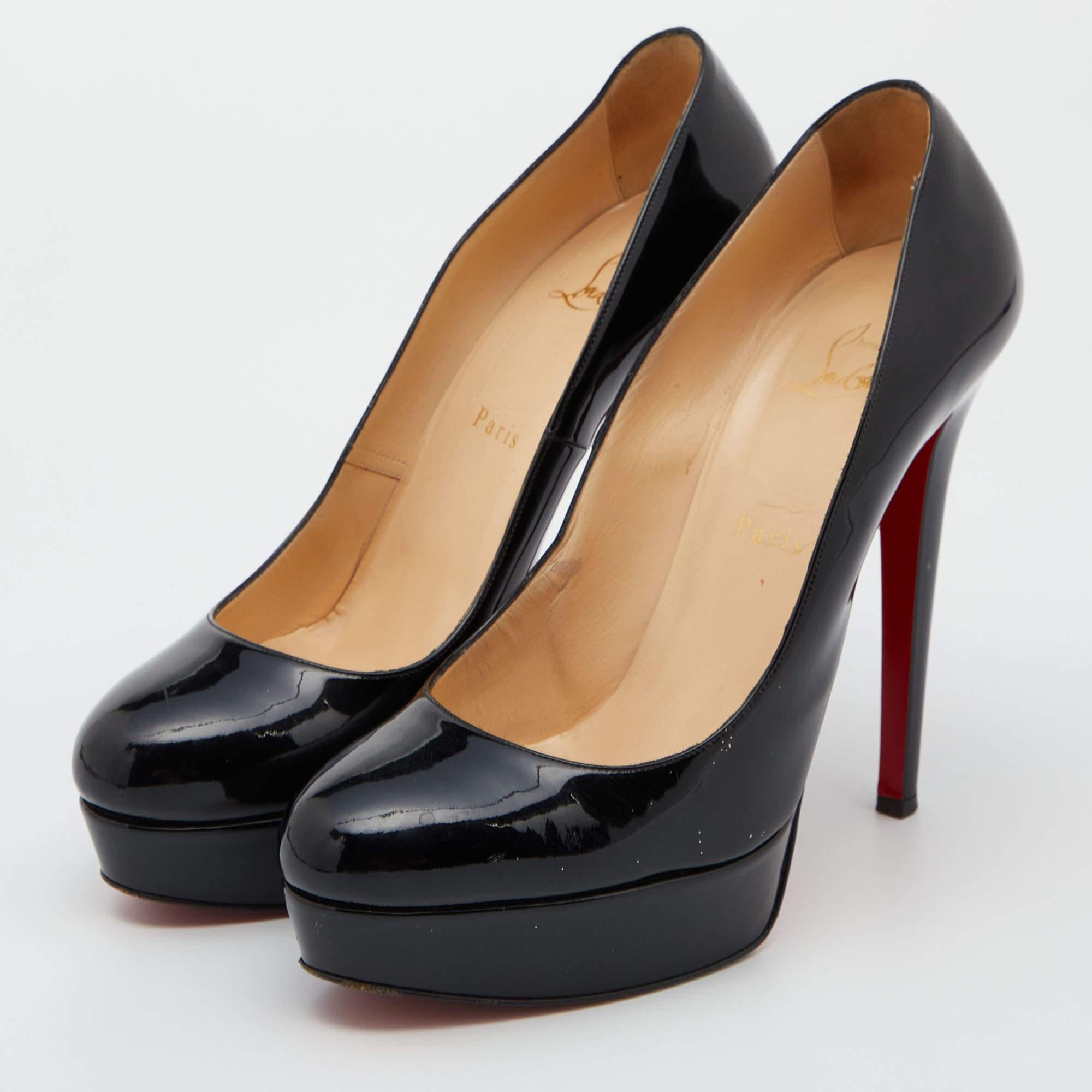 Make a chic style statement with these designer pumps. They showcase sturdy heels and durable soles, perfect for your fashionable outings!