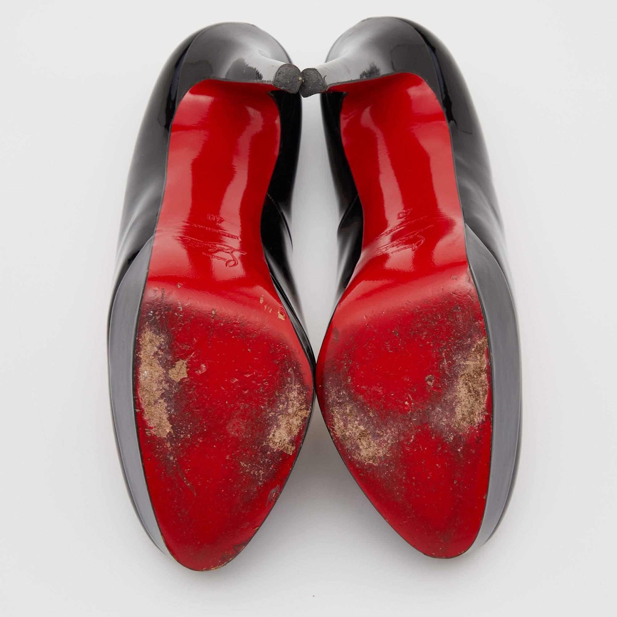 Christian Louboutin Black Patent Leather Bianca Pumps Size 40 For Sale 2