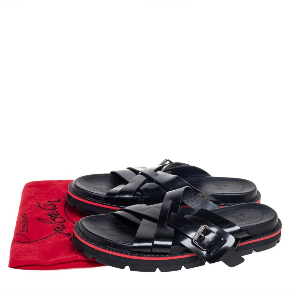Christian Louboutin Black Patent Leather Flat Slide Sandals Size 40.5 In Excellent Condition In Dubai, Al Qouz 2