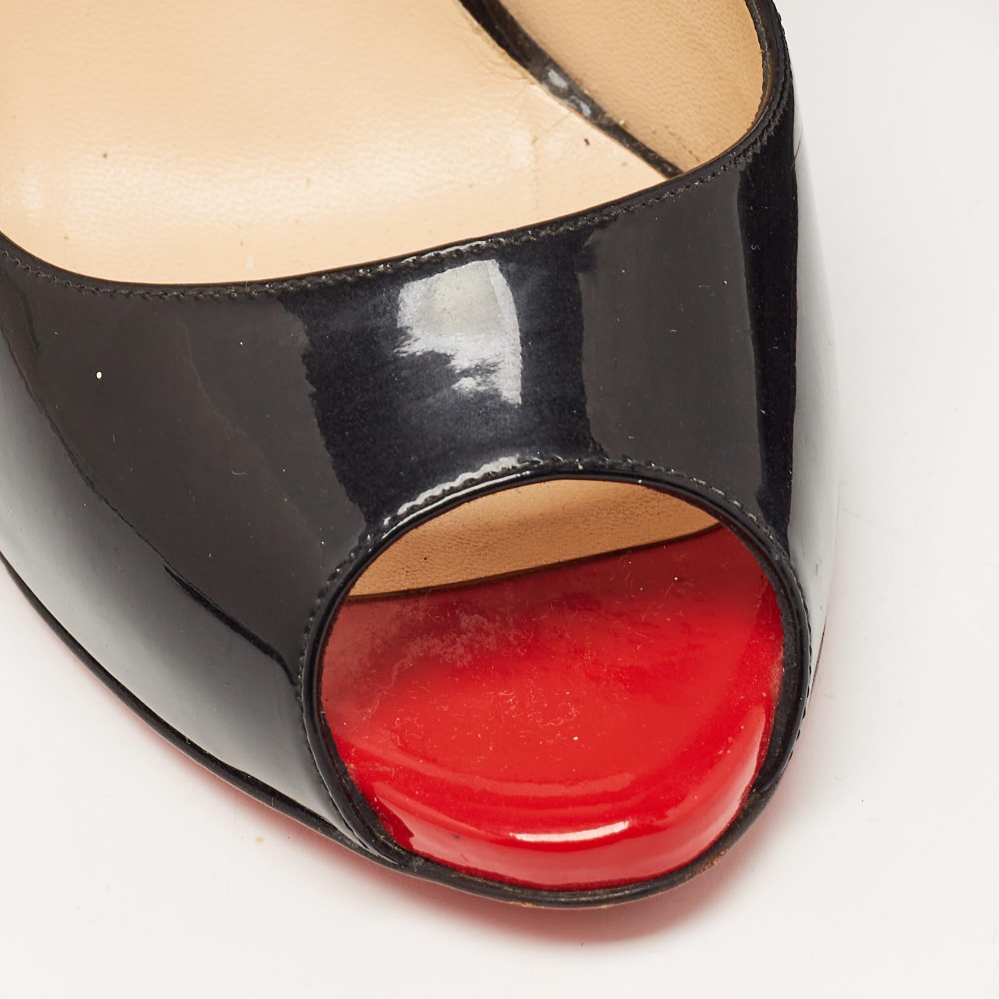 Women's Christian Louboutin Black Patent Leather Flo Slingback Pumps Size 39 For Sale