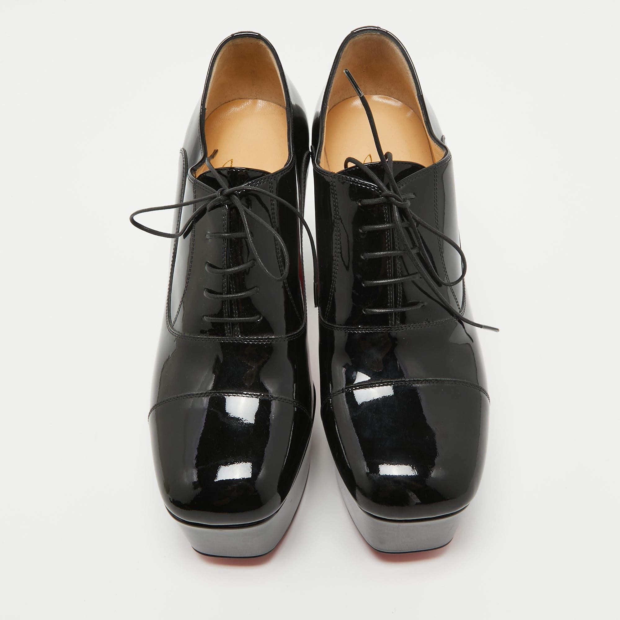 Christian Louboutin Black Patent Leather Goosinette Pumps Size 36 In Excellent Condition In Dubai, Al Qouz 2
