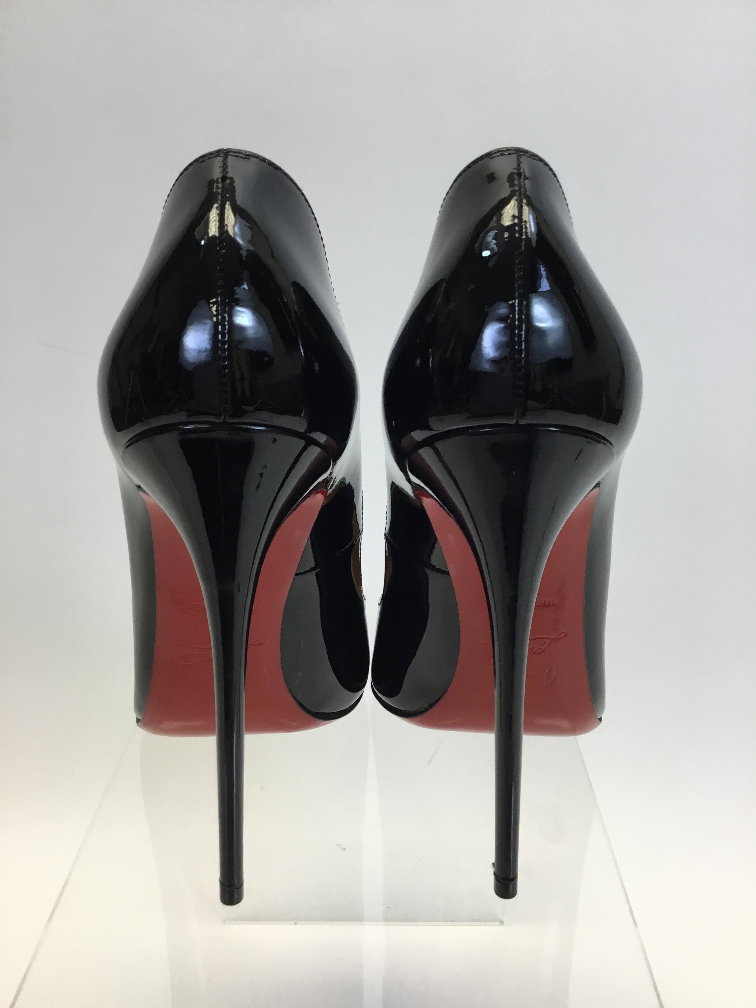 Women's Christian Louboutin Black Patent Leather Heels For Sale