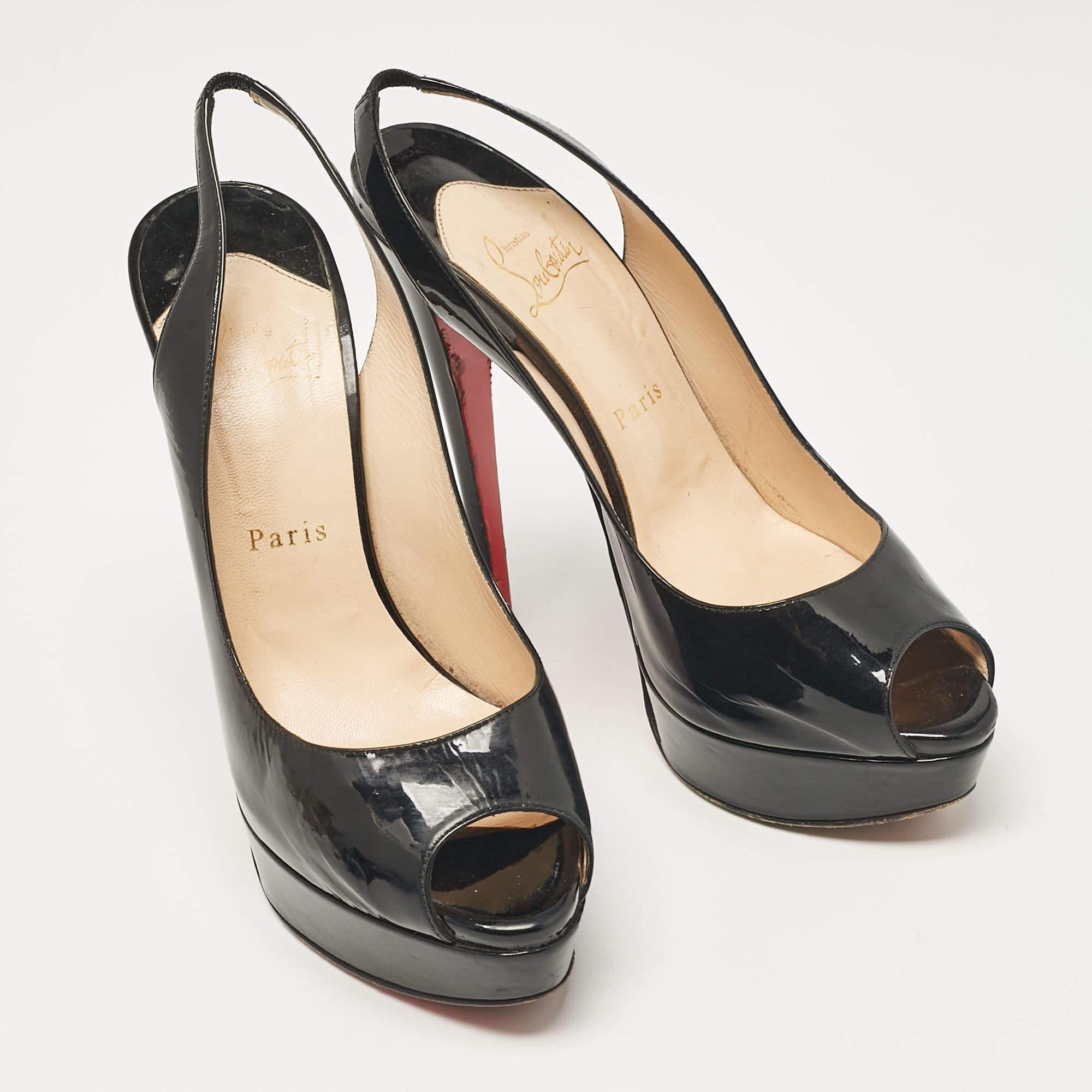 Christian Louboutin Schwarze Lady Peep Slingback Pumps aus Lackleder Größe 39.5 Damen im Angebot