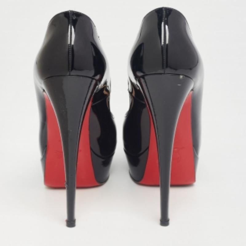 Christian Louboutin Black Patent Leather Lady Peep-Toe Pumps Size 38 For Sale 4