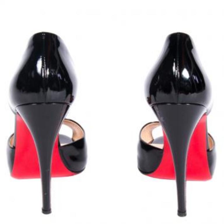 Christian Louboutin - Escarpins Madame Claude en cuir verni noir - Taille 39 en vente 1
