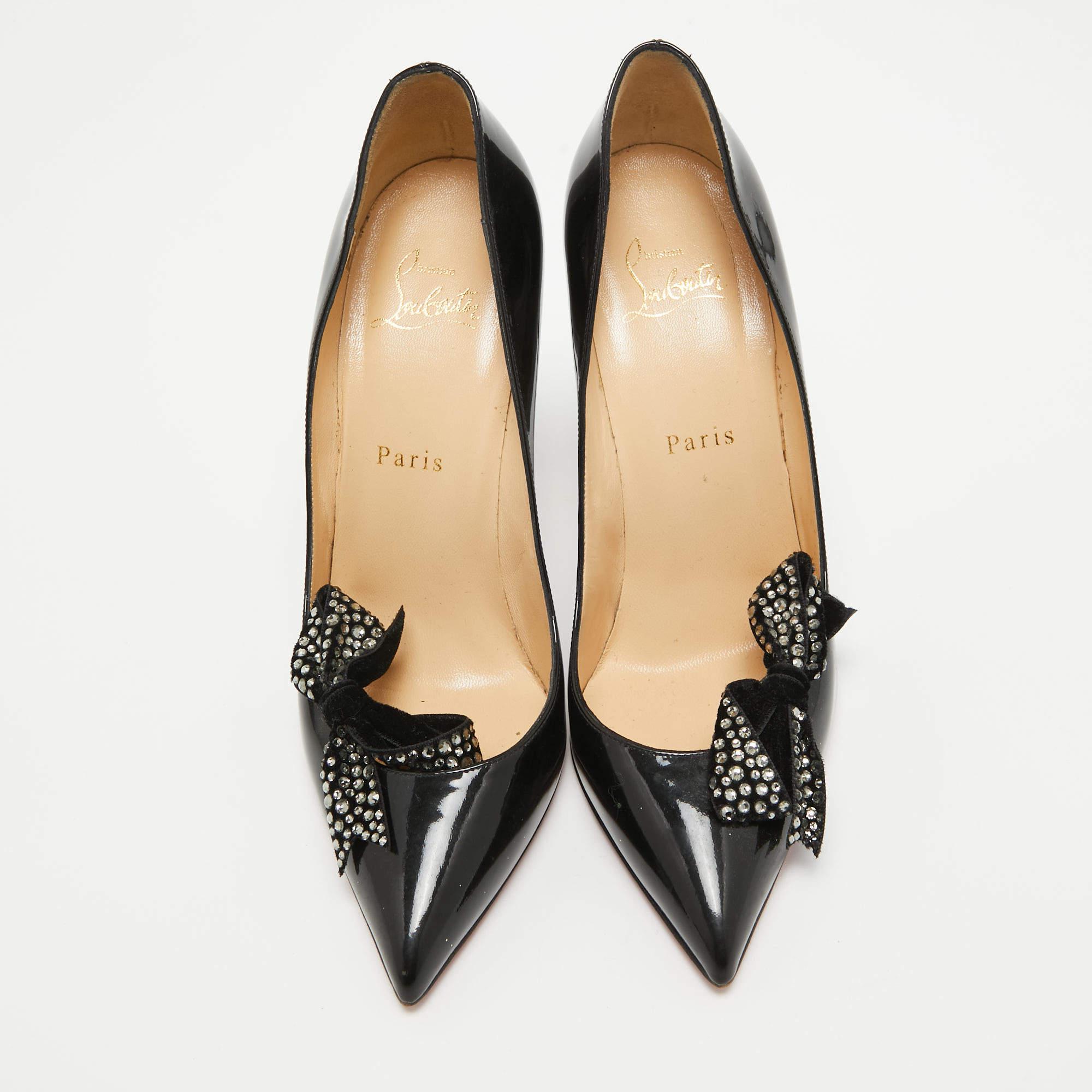 Women's Christian Louboutin Black Patent Leather Madame Menule Pumps Size 38 For Sale