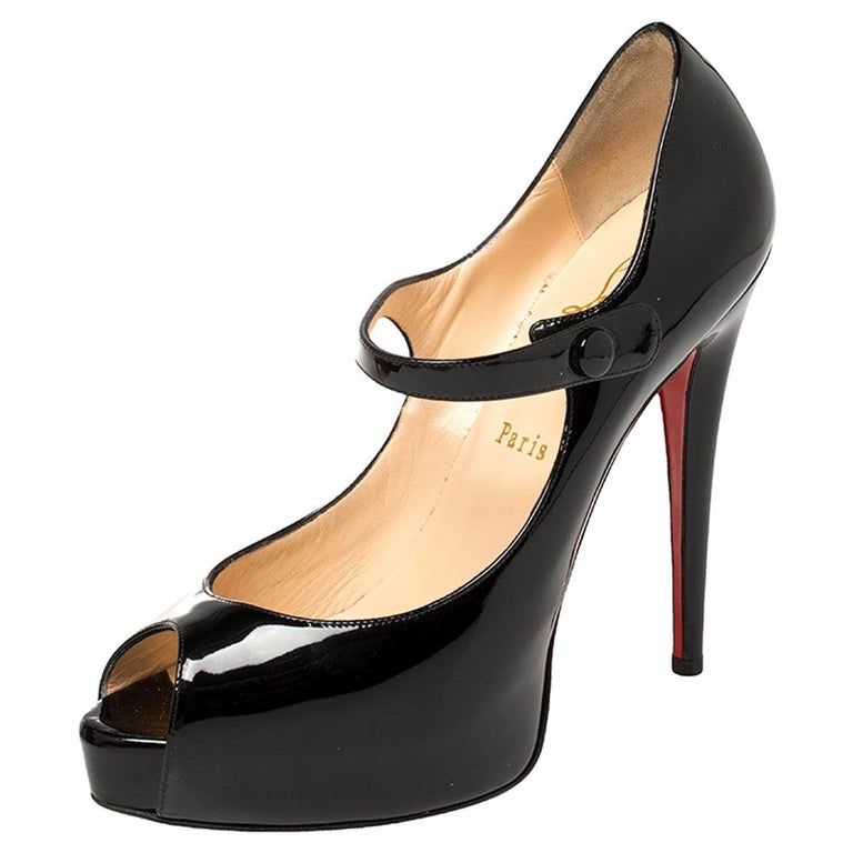 Black Patent Leather Mary Toe Pumps Size 38 at 1stDibs