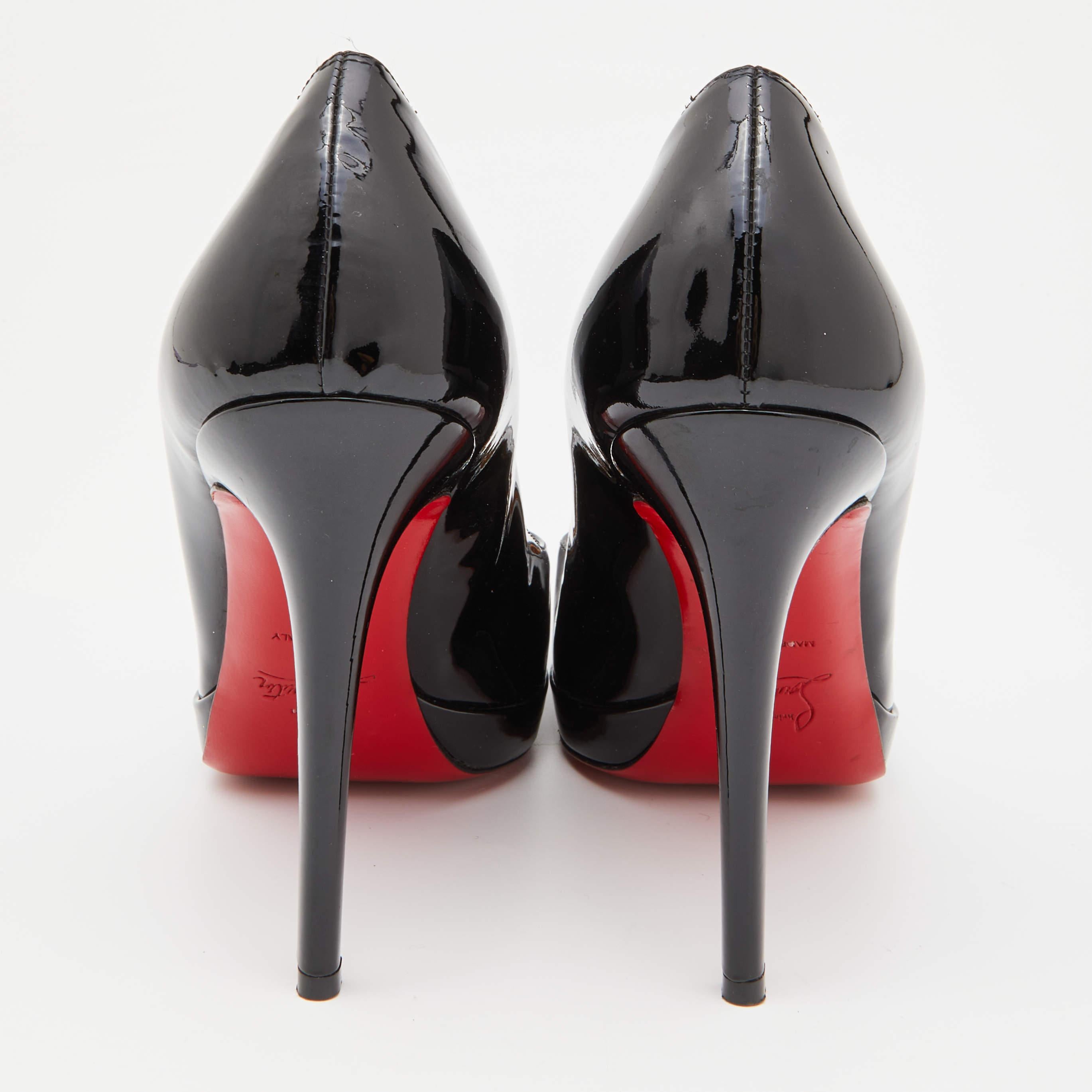 Christian Louboutin Black Patent Leather New Simple Pumps Size 38 For Sale 1