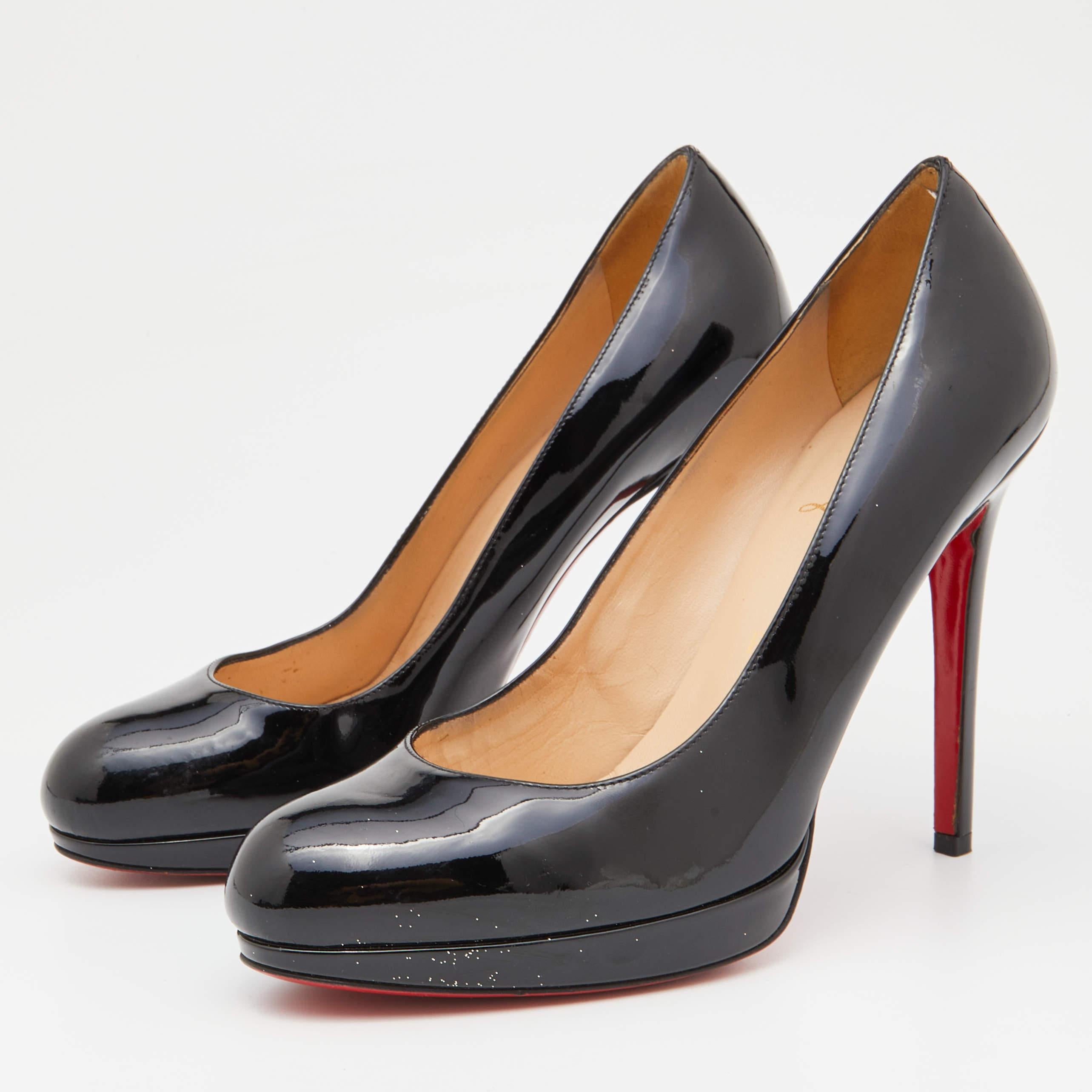 Christian Louboutin Black Patent Leather New Simple Pumps Size 38 For Sale 2