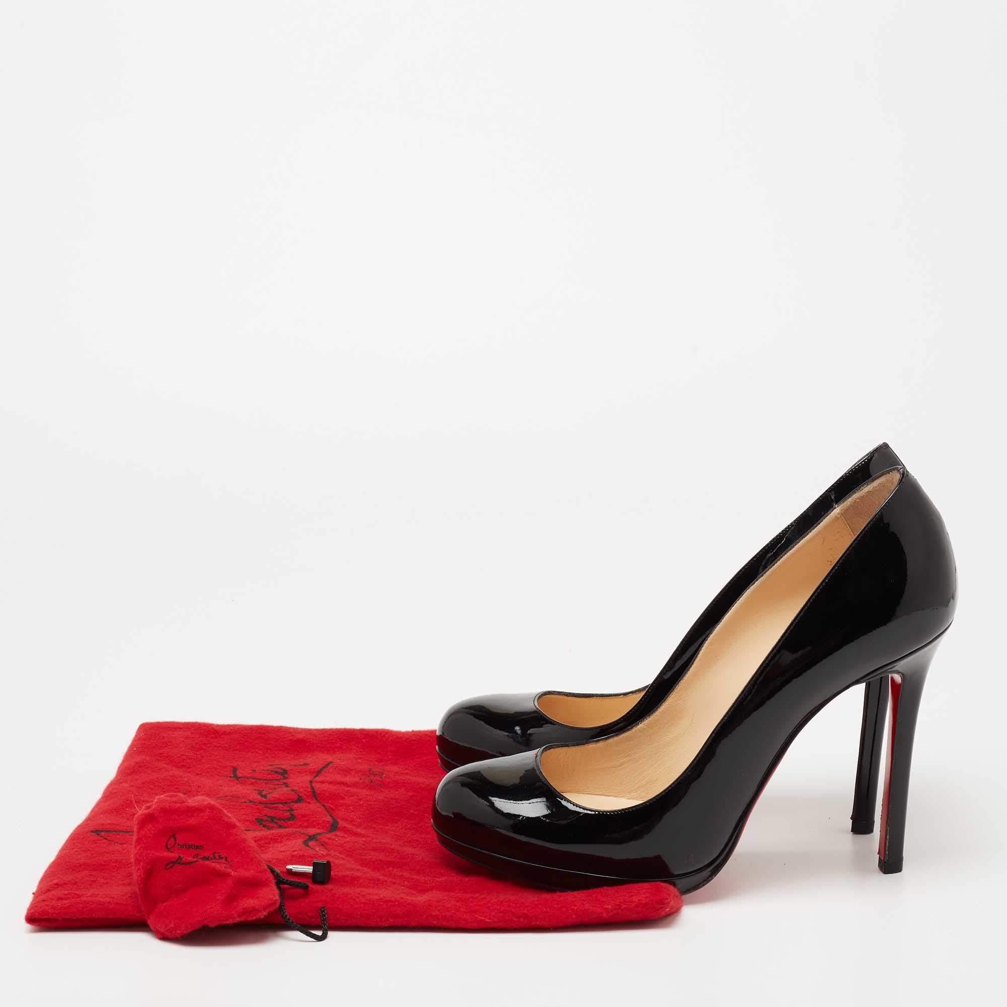 Christian Louboutin Black Patent Leather New Simple Pumps Size 38 For Sale 3